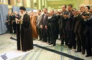 دیدار به همراه مدیران وزارت امور خارجه با رهبر انقلاب، 23 اسفند 1384